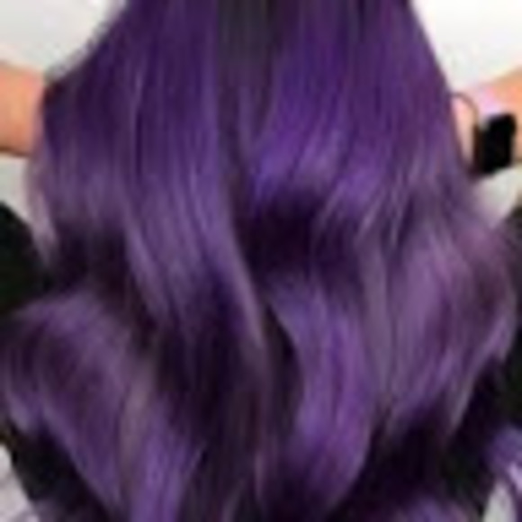 Meet your Posher, Danielle - Picture 1 of 1